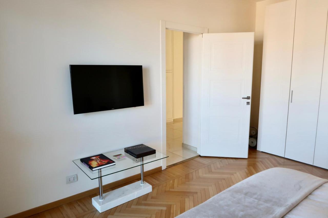 Lux 180Sqm Flat - Entire Last Floor Mediolan Zewnętrze zdjęcie